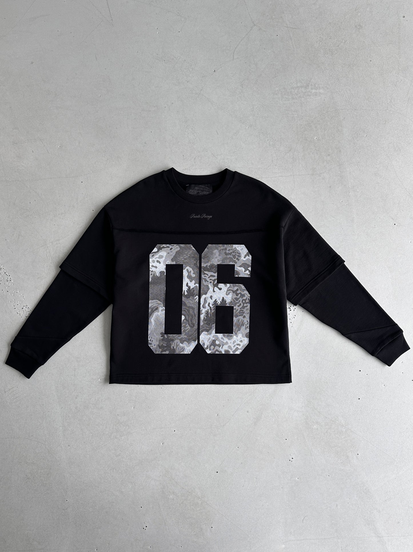 06 Camo Crewneck