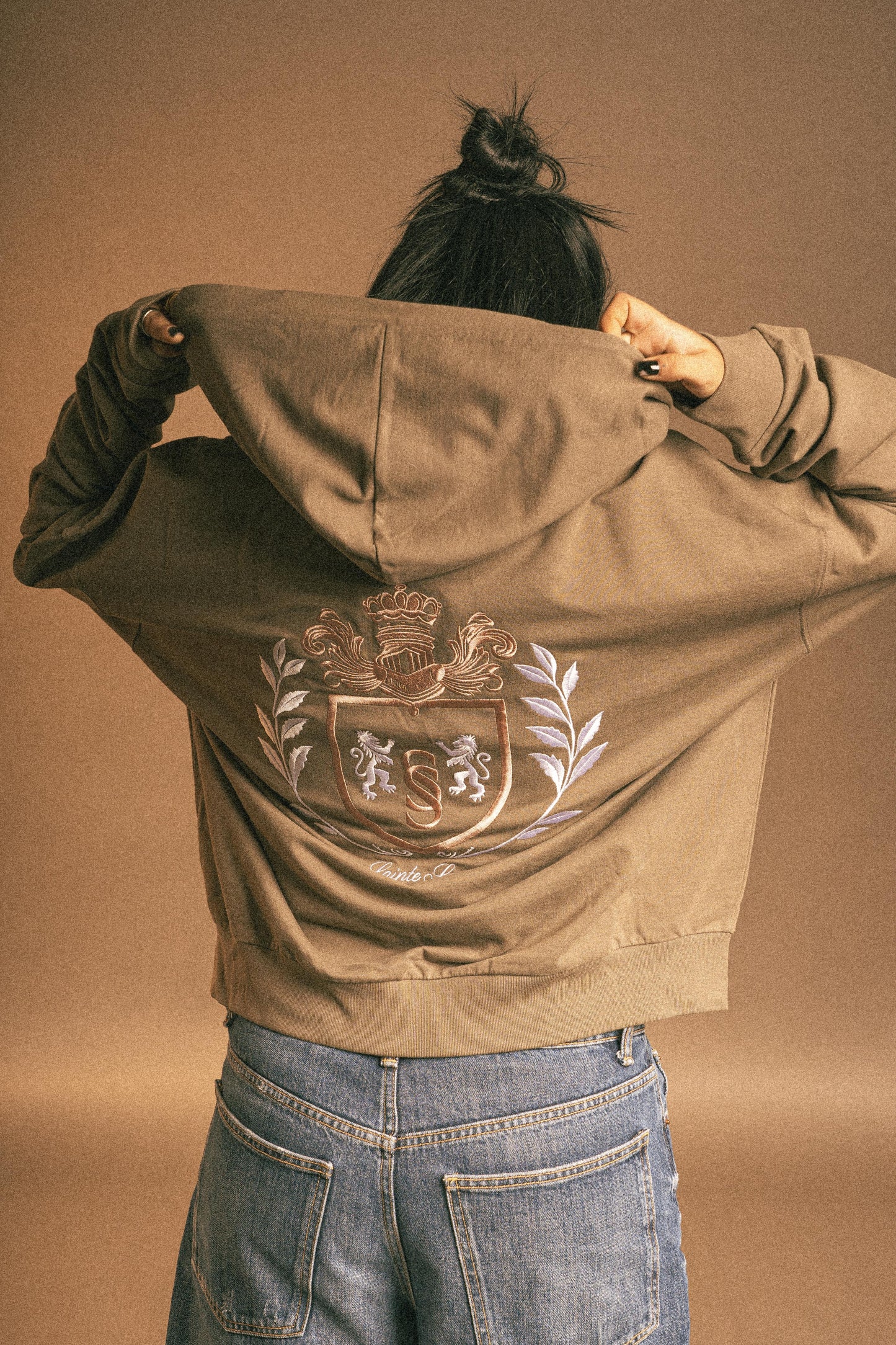 ROYAL HOODIE